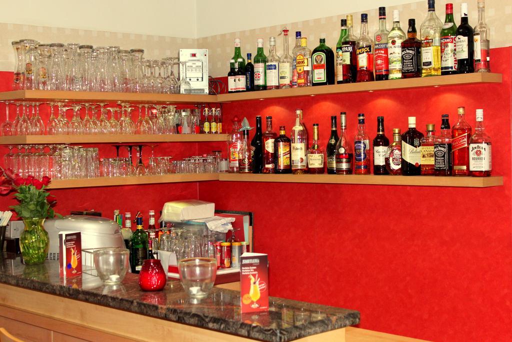 Hotel Wallis Μόναχο Εξωτερικό φωτογραφία