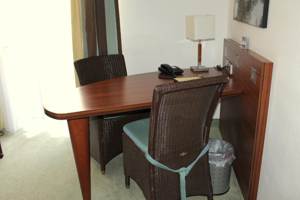 Hotel Wallis Μόναχο Εξωτερικό φωτογραφία